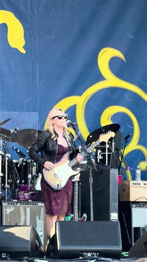 Tedeschi Trucks Bands feat.. George Porter Jr “Everyday People” Live at Jazz Fest