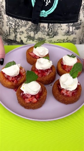 Quick & Easy Deep Fried Strawberry Shortcake Recipe