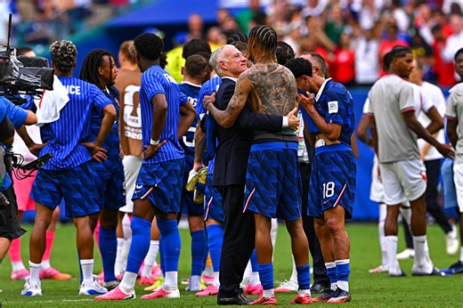 Résumé vidéo France/Angleterre (4-6), les Bleus humiliés frôlent la Remontada historique!