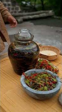Harvesting Onion Flowers & Cooking Them in a Traditional Chinese Way