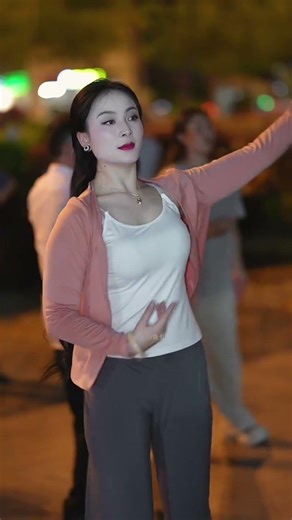 Lebobo, sexy Tibetan dance beauty🌹