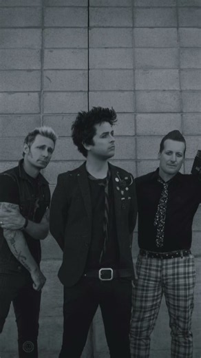 Green Day - Boulevard of Broken Dreams #shorts #music #spotify #greenday #boulevardofbrokendreams