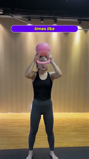 5 Kettlebell Moves for Stronger Abs, Sculpted Shoulders & a Tighter Waist
