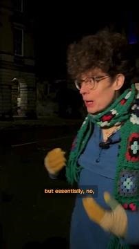 Why we sing "Auld Lang Syne" on New Year's Eve