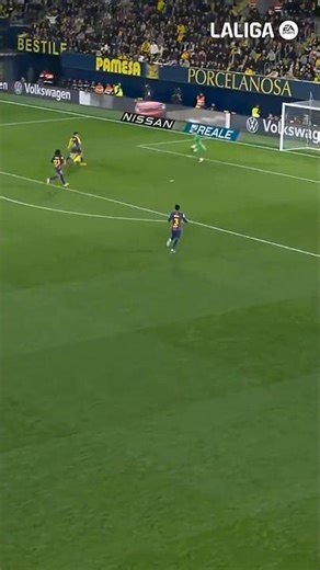 Unreal stop by Joan Garcia 🔥 #LaLigaHighlights #shorts #fcbarcelona #shortsfeed
