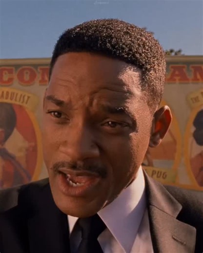 Azm_edits on Instagram: "This scene was heavily improvised by Will Smith, who added his own humor and attitude to the moment. Coming right after he chases an alien no one else sees, it highlights how out of place Edwards is in the normal world and how frustrated he feels when the cops treat him like just another suspect. His exhaustion is real because Smith performed most of the chase himself, and the cops’ confused reactions land so well because they didn’t know exactly what he’d say. The momen