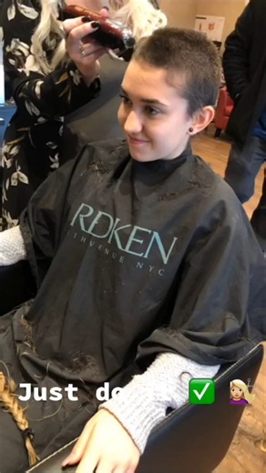 Full Head Shave at the Salon 🪒 | Amazing Transformation