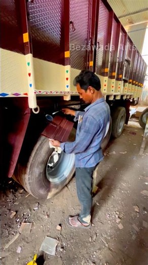 Amazing Truck Calligraphy Art 😍🔥 | Street Artist Magic #Shorts #viral #trending