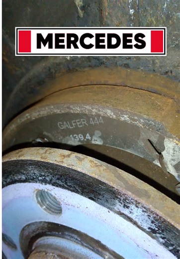 Mercedes Vito W638 Handbrake Issue: Wheels Locked