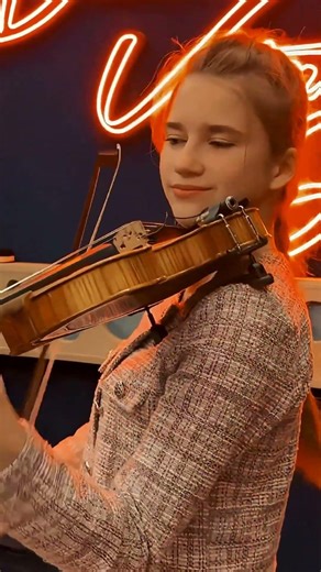 Karolina Protsenko (15 yrs) - Pracricing 'Felicità' in Daniele's Music Room (Mar 30, 2024)
