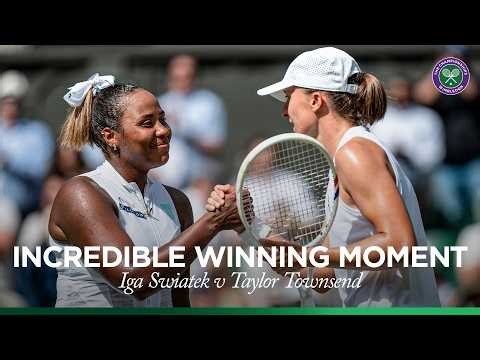 Emotional scenes on Centre Court 💜💚 | Iga Swiatek winning moment | Wimbledon 2026