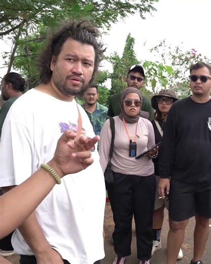 BTS pembuatan mobil terbang di Film Musuh Dalam Selimut!