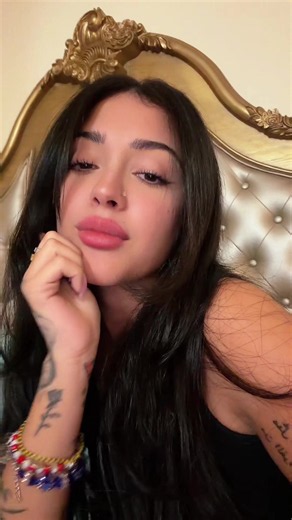 Malu Trevejo (@malutrevejo)’s video of stacey and malu