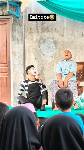Imitate 🤣 #pantomime #mime #dance #cutebaby #babydance #cocomelon #bing #babybus #babyfunny