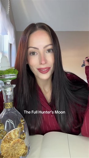 here’s how to make Full Moon Water for the Full Hunter’s Moon on October 26 #october2026fullmoon #huntersmoon #fullmoonwater #fullmoonspell