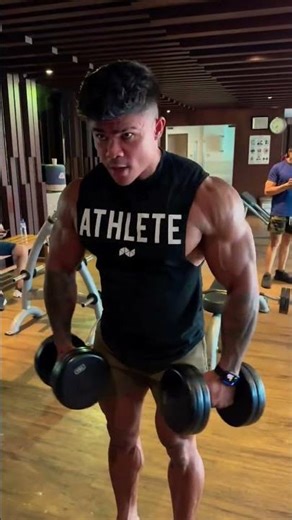 Let's Train The Shoulders Together!