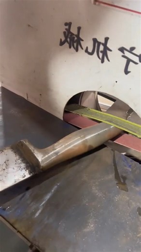 METAL POLISHING 🔩✨😱#tech #engineering #industrial #manufacturing