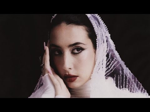 Ayra Starr - COMMAS (Official Lyrics Video)