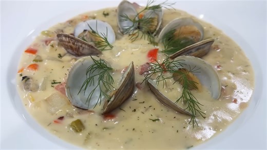 I can’t stop making this clam chowder