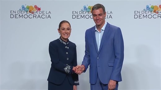 Mexico mends ties with Spain in first presidential visit in eight years