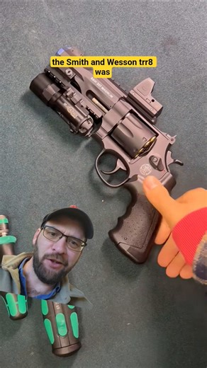 Smith and Wesson TRR8 .357 magnum 8 shot revolver #military #lawrnforcement #swat #history