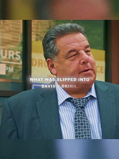 Blue Bloods Clip: Davis Drugged at Old Town Bar – Episode Scene