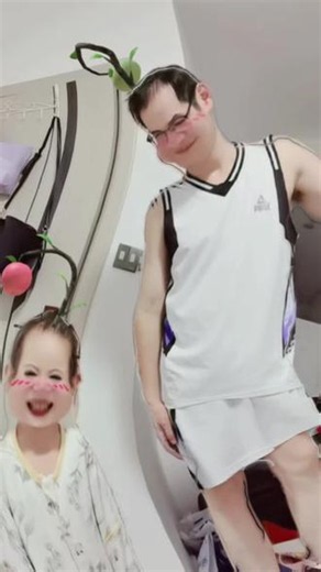 俺也跟个风 摇一摇