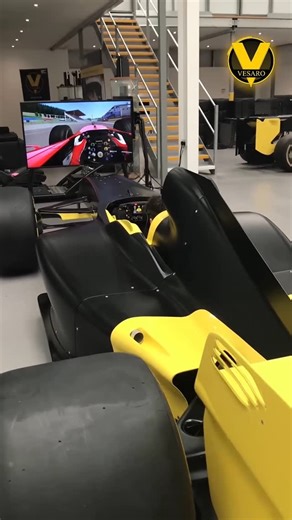 Virtual Motorsports Studio on Instagram: "F1 Simulator by @vesarosim #f1 #formula1 #simracing #simracingsetup #simracingrigs"