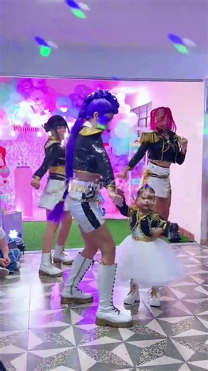 Kpop Today New Dance Huntrix Performance #dance #kpop #kpopdemonhunters #rumi