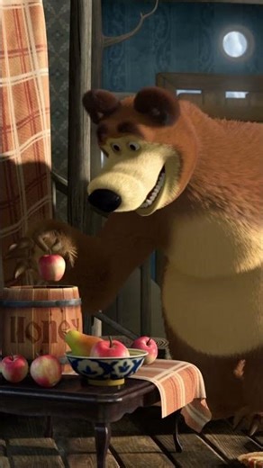 ¡Guau, soy un artista! 🎨😲 #Shorts #mashayelosocastellano #ElCuadroPerfecto #cartoon #kids #mashabear