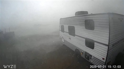 Tornado winds disrupt Texas, lifting RVs and stirring up dust storms