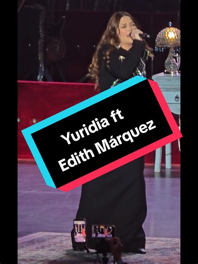 Yuridia en el concierto de Edith Márquez Auditorio Nacional 22 Oct 2026