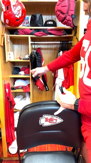 Player locker tours, take two! | The Kansas City Chiefs