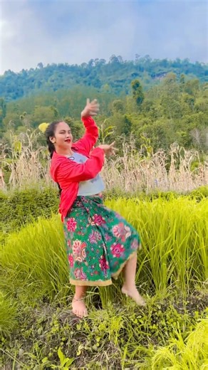 Gaun Nai Ramailo by Bimal Pariyar, Sabita Pariyar & Shiva Hamal | New Dashain Tihar Song 2077