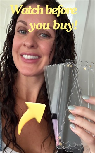 Watch Honest Review of 6Pcs Magnetic Photo Booth Frame on Amazon Live