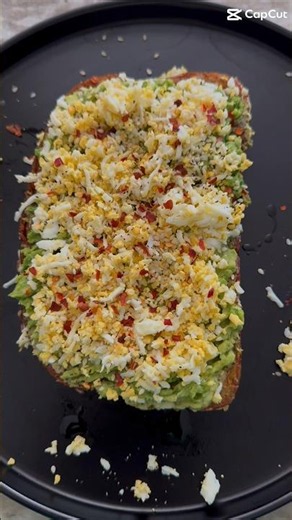 Avocado Toast with Egg