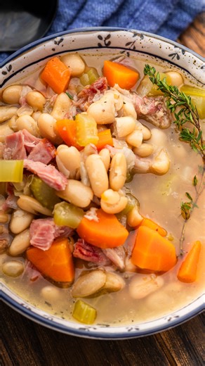 Ham and Bean Soup is the perfect recipe to make with leftover ham😍 RECIPE: https://www.sipandfeast.com/ham-and-bean-soup/ | Sip and Feast