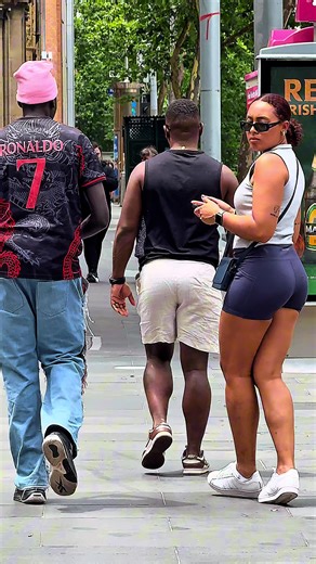 Exploring Melbourne's Unique Entertainment Scene