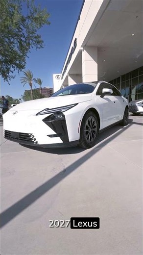 ES 350e Reel | Electric Luxury From Every Angle
