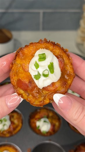 viral chili cheese loaded tater tots recipe 🥔#cooking #recipe #food #potato #snacks #shorts #crispy