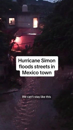 Hurricane Simon brought heavy rains to Mexico, causing rising water levels in the Marabasco River and placing authorities and residents in the western town of Cihuatlan on alert amid concerns that further flooding could force evacuations from vulnerable areas. ⠀ #mexico #hurricainesimon #flood #elnino