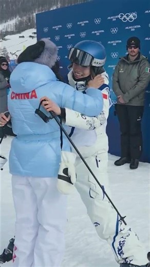 The mother behind the medals. 🥹