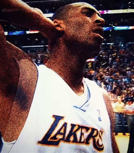 Kobe Bryant trophy photo meaning — 'Job's not finished' quote