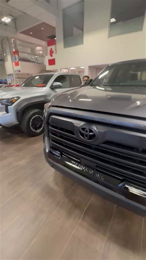 Ola 🇨🇦🍁 on X: "Canadians, what car would you rather buy, Toyota Sienna 2027 vs Honda Odyssey 2026 vs Kia Carnival 2027? Asking for a friend ✌️" / X