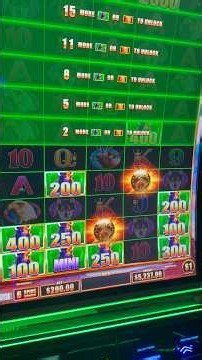MASSIVE SPIN AND MASSIVE BONUS!