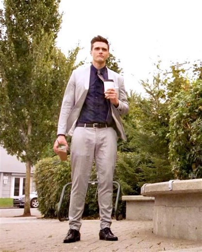 Twice Robbed The Flash, Twice Destroyed, Ended Up In Hospital 😭