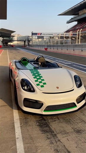 A Porsche With Only One Seat! 😳