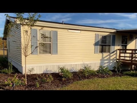Tilling, Fresh Mulch & Planting A Crepe Myrtle Tree| Fixer Upper Landscape Refresh 🪏🏡