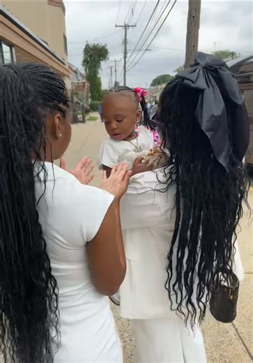 Happy Birthday to my Shoo… I remember you were just a baby like Zurah size ,now you are killing it as a mom and young adult. I pray this personal new year is everything your heart desires because you deserve it! I love you and happy birthday 💕@S #birthday #celebration #family #love #generations