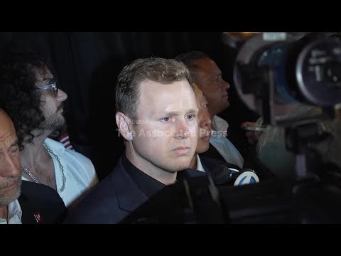 Los Angeles Mayoral candidate Spencer Pratt says he hopes incumbent Karen Bass is ‘ready’